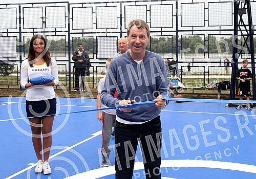 Opening of the renovated terrain for basketball 