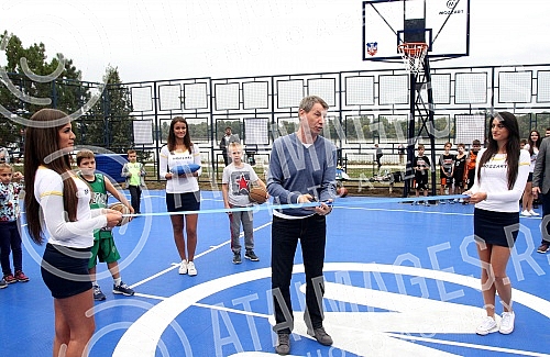 Opening of the renovated terrain for basketball 