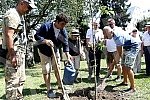 The 9th Days of Danilo Bata Stojkovic, Actors planted trees in honor of Ljubisa Samardzic and Nebojsa Glogovac.Deveti dani Danila Bate Stojkovica, Glumci sadili drvece u cast Ljubise Samardzica i Nebojse Glogovca.