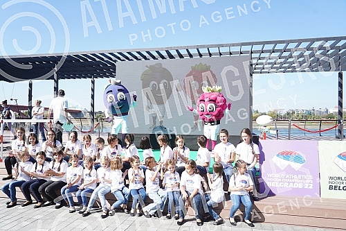In front of the Gallery Shopping Center in Belgrade on the water, a promotion and presentation of the mascots of the World Athletics Championships was held in the Belgrade22 hall - Malina Li and Sljivan Iv.Ispred Trznog centra Galerija na Beogradu 