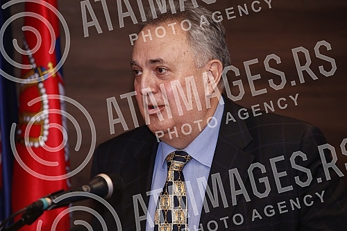 The movement Da se struka pita