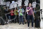 A protest began on Nikola Pasic Square at noon on the occasion of May Day and the conditions in which workers in Serbia work, and representatives of the coalition Moramo and the united branch union Nezavisnost called for a protest walk.Na Trgu Niko