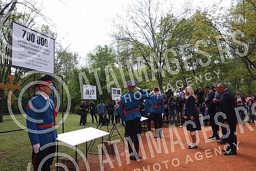 The Donja Gradina Memorial Area is marking the Day of Remembrance for the victims of the Ustasha crime - genocide in the Jasenovac concentration camp and its biggest start-up Donja Gradina, and the 77th anniversary of the breakthrough of the last Jas