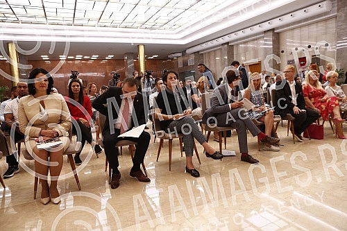 The Ministry of Human and Minority Rights and Social Dialogue, in cooperation with the German Agency for International Cooperation GIZ, signed a Memorandum on cooperation with cities and municipalities within the program 