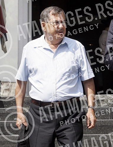 Stanko Subotic - Cane i Mihalj Kertes ispred Specijalnog suda u Beogradu, posle oslobadjajucih presuda