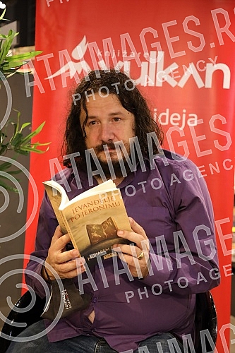 The most popular young writer from the former Yugoslavia, Muharem Bazdulj, promoted a new collection of stories 