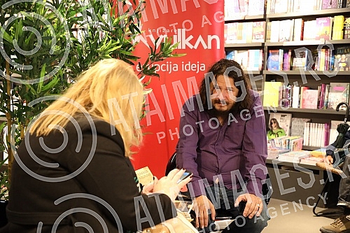 The most popular young writer from the former Yugoslavia, Muharem Bazdulj, promoted a new collection of stories 