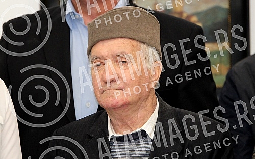 Promotion of season five 