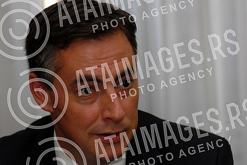 Ivica Dacic - Ministar spoljnih poslova razgovarao je sa izvestiocem Evropskog parlamenta za Srbiju Dejvidom Mekalisterom.