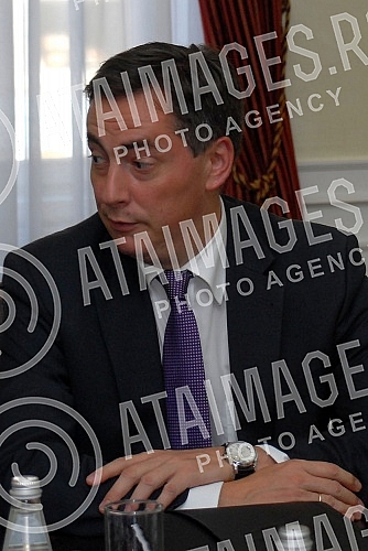 Ivica Dacic - Ministar spoljnih poslova razgovarao je sa izvestiocem Evropskog parlamenta za Srbiju Dejvidom Mekalisterom.