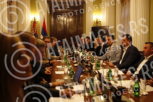 Working group for inter-party dialogue with representatives of parties without the mediation of foreigners held its 15th meeting in the Serbian Parliament.Radna grupa za medjustranacki dijalog sa predstavnicima stranaka bez posredovanja stranaca od