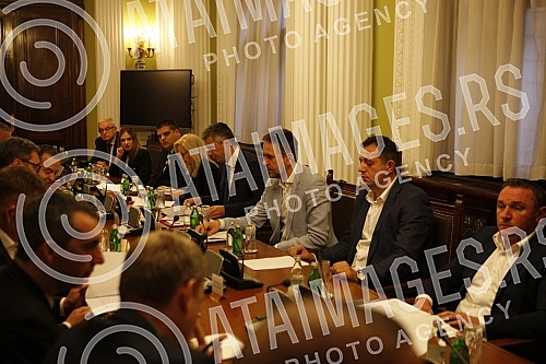 Working group for inter-party dialogue with representatives of parties without the mediation of foreigners held its 15th meeting in the Serbian Parliament.Radna grupa za medjustranacki dijalog sa predstavnicima stranaka bez posredovanja stranaca od