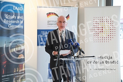 Scholarships awarded to new scholarship holders of the German Academic Exchange Service (DAAD) and the 