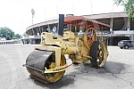 Partizan's steam roller, which was set up by fans in front of the south stand of the stadium in Humska yesterday morning, should be a symbol of the power of the football club and remind of the glorious days of history.Partizanov parni valjak kojeg 