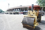 Partizan's steam roller, which was set up by fans in front of the south stand of the stadium in Humska yesterday morning, should be a symbol of the power of the football club and remind of the glorious days of history.Partizanov parni valjak kojeg 