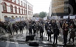 A protest of employees at the Faculty of Philology of the University of Belgrade was held on the Plateau in front of the Faculty of Philosophy, due to the interruption of the process of electing the dean of that educational institution.Na Platou is