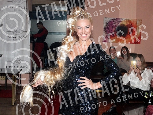 Hair fashion made by Pedja Bozic held in National theatre.Revija frizura Pedje Bozica odrzana u Narodnom pozoristu. 