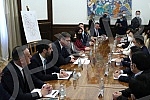 The President of the Republic of Serbia Aleksandar Vucic met with representatives of the Chinese construction company Power Construction Corporation of China Limited, and after the meeting a Commercial Agreement on the design and construction of the 
