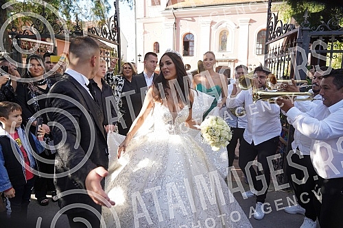 Bojana Rodic and Mirko Sijan, accompanied by relatives and friends, arrived for the wedding in the Church in Surcin, where Mirko was baptized as a baby.
