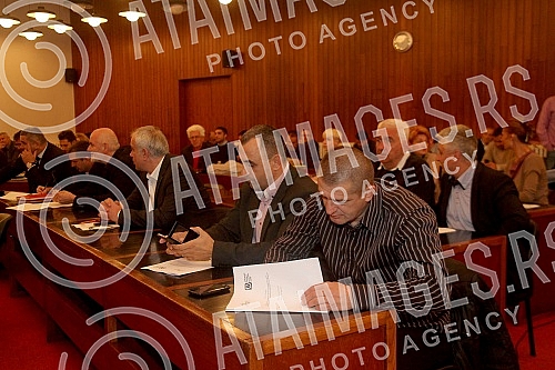 Sastanak u Skupstini grada Beograda Vanje Udovicica, ministra omladine i sporta Republike Srbije i Antidoping Agencije Srbije sa predstavnicima granskih saveza kako bi ih upoznali sa njihovim obavezama koje proisticu iz novog Zakona o sprecavanju dop