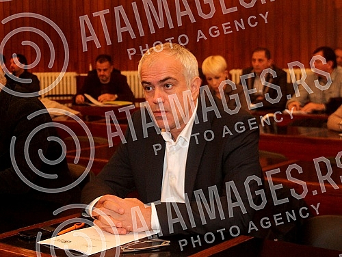 Sastanak u Skupstini grada Beograda Vanje Udovicica, ministra omladine i sporta Republike Srbije i Antidoping Agencije Srbije sa predstavnicima granskih saveza kako bi ih upoznali sa njihovim obavezama koje proisticu iz novog Zakona o sprecavanju dop