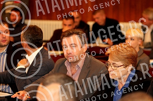 Sastanak u Skupstini grada Beograda Vanje Udovicica, ministra omladine i sporta Republike Srbije i Antidoping Agencije Srbije sa predstavnicima granskih saveza kako bi ih upoznali sa njihovim obavezama koje proisticu iz novog Zakona o sprecavanju dop