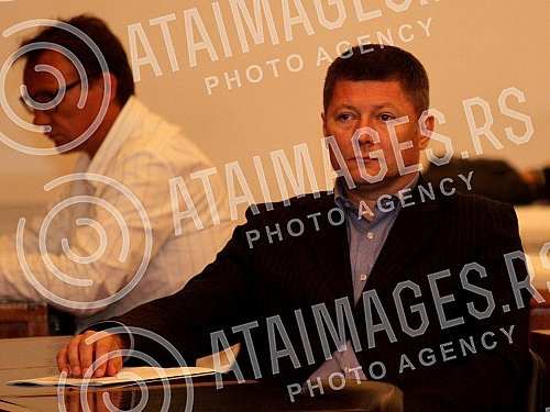 Sastanak u Skupstini grada Beograda Vanje Udovicica, ministra omladine i sporta Republike Srbije i Antidoping Agencije Srbije sa predstavnicima granskih saveza kako bi ih upoznali sa njihovim obavezama koje proisticu iz novog Zakona o sprecavanju dop