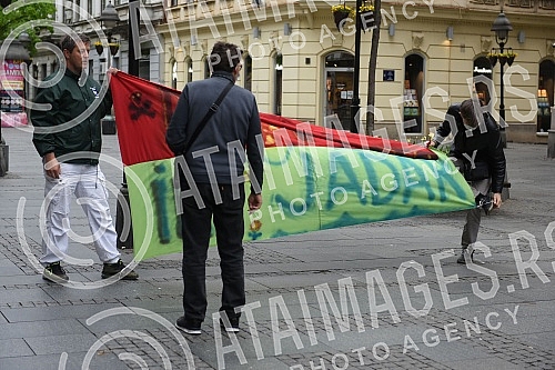 A press conference was held in front of the Serbian Academy of Sciences and Arts, at which representatives of the Oslobodjenje movement and several other opposition parties and movements spoke about submitting a petition demanding a ban on lithium mi