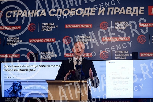 The president of the Party of Freedom and Justice, Dragan Djilas, held a press conference at the party's headquarters.Predsednik Stranke slobode i pravde Dragan Djilas odrzao je  konferenciju za medije u sedistu stranke. 