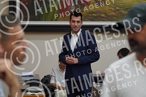 The President of the Assembly of the City of Belgrade Nikola Nikodijevic has scheduled the Session of the Assembly of the City of Belgrade on whose agenda is the election of the Mayor of Belgrade, Deputy Mayor and members of the City Council.Predse