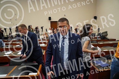 The President of the Assembly of the City of Belgrade Nikola Nikodijevic has scheduled the Session of the Assembly of the City of Belgrade on whose agenda is the election of the Mayor of Belgrade, Deputy Mayor and members of the City Council.Predse