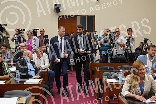 The President of the Assembly of the City of Belgrade Nikola Nikodijevic has scheduled the Session of the Assembly of the City of Belgrade on whose agenda is the election of the Mayor of Belgrade, Deputy Mayor and members of the City Council.Predse