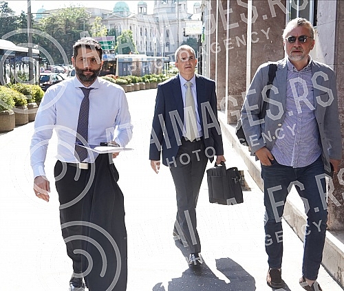 The President of the Assembly of the City of Belgrade Nikola Nikodijevic has scheduled the Session of the Assembly of the City of Belgrade on whose agenda is the election of the Mayor of Belgrade, Deputy Mayor and members of the City Council.Predse