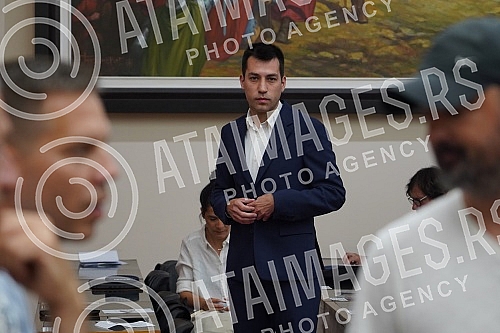 The President of the Assembly of the City of Belgrade Nikola Nikodijevic has scheduled the Session of the Assembly of the City of Belgrade on whose agenda is the election of the Mayor of Belgrade, Deputy Mayor and members of the City Council.Predse