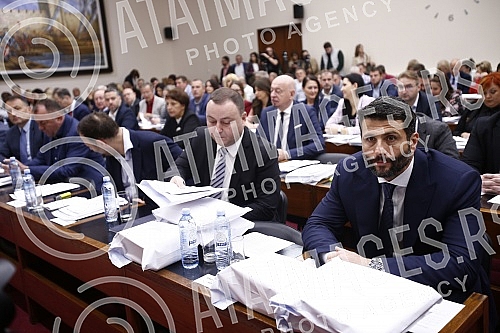 The topic of the fourth session of the city parliament, which was held at the City Assembly, was the rebalancing of the Belgrade budget.Tema cetvrte sednica gradskog parlamenta koja je odrzana Skupstini grada bio je  rebalans budzeta Beograda.