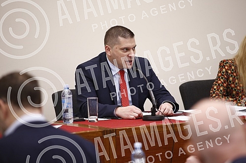 The topic of the fourth session of the city parliament, which was held at the City Assembly, was the rebalancing of the Belgrade budget.Tema cetvrte sednica gradskog parlamenta koja je odrzana Skupstini grada bio je  rebalans budzeta Beograda.