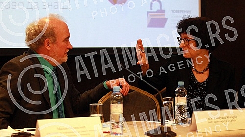 The International Day of the Public's Right to Know was celebrated at the Metropol Palas Hotel.Medjunarodni dana prava javnosti da zna obelezen je u hotelu Metropol palas. 