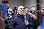 Workers of GSP, Waterworks, Power Plant and other public companies in Belgrade gathered on the eve of the City meeting to express their dissatisfaction with the decision to establish two more new companies in the capital city.Radnici GSP, Vodovoda,