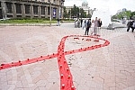 The National center for sexual and reproductive health Potent, organized a candle lighting on Nikola Pasic square on the occasion of the International day of remembrance for AIDS victims.Nacionalni centar za seksualno i reprodudktivno zdravlja Pote