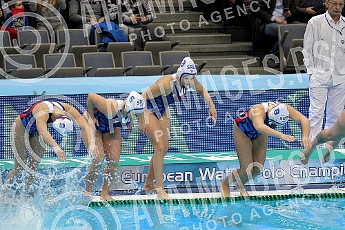 Evropsko prvenstvo u vaterpolu (European waterpolo championships - 32nd for men and 16th for women) Srbija - Nemacka (Serbia vs Germany - women).