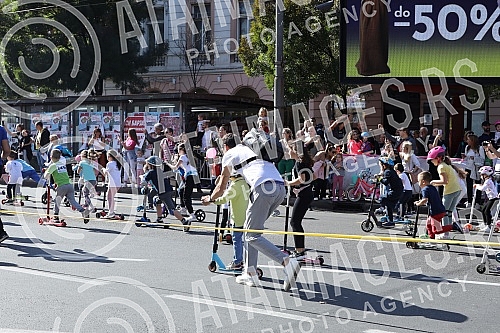 Belgrade roller skating plus, organized by the Belgrade Roller skating Association, under the auspices of the Secretariat for Sports and Youth and the Secretariat for Education and Child Protection of the City of Belgrade, was held in the center of B