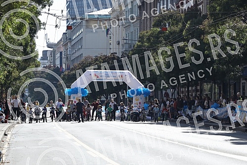 Belgrade roller skating plus, organized by the Belgrade Roller skating Association, under the auspices of the Secretariat for Sports and Youth and the Secretariat for Education and Child Protection of the City of Belgrade, was held in the center of B