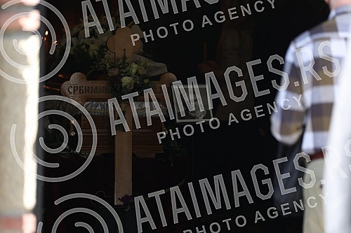 Srbijanka Turajlic, a retired professor of the University of Belgrade and an activist for human rights and freedoms, was buried at the New Cemetery.Profesorka Univerziteta u Beogradu u penziji i i aktivistkinja za ljudska prava i slobode Srbijanka 