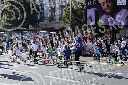 Belgrade roller skating plus, organized by the Belgrade Roller skating Association, under the auspices of the Secretariat for Sports and Youth and the Secretariat for Education and Child Protection of the City of Belgrade, was held in the center of B