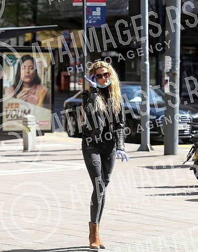 Life in Belgrade during state of emergency due to a coronavirus epidemic.Zivot u Beogradu tokom vanrednog stanja zbog epidemije korona virusa.