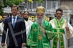 Svetom liturgijom u Vaznesenjsoj crkvi i svecanom litijom centralnim gradskim ulicama, obelezena slava grada Beograda - Spasovdan.