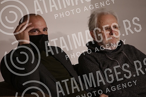 The forum on the occasion of the hundredth anniversary of the birth of Dobrica Cosic was held in the Delfi SKC bookstore.Tribina povodom stotinu godina od rodjenja Dobrice Cosica  odrzana je u knjizari Delfi SKC.