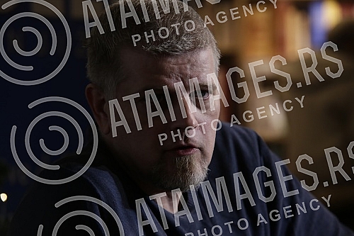 The forum on the occasion of the hundredth anniversary of the birth of Dobrica Cosic was held in the Delfi SKC bookstore.Tribina povodom stotinu godina od rodjenja Dobrice Cosica  odrzana je u knjizari Delfi SKC.