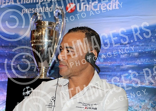 UEFA Champions League Trophy Tour, presented by UniCredit held in Barutana.Trofej UEFA Lige sampiona predstavljen u Barutani na Kalemegdanu.