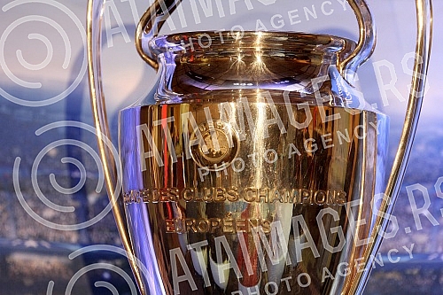 UEFA Champions League Trophy Tour, presented by UniCredit held in Barutana.Trofej UEFA Lige sampiona predstavljen u Barutani na Kalemegdanu.